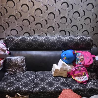 3+2+1 sofa set in Good condition urgent sale