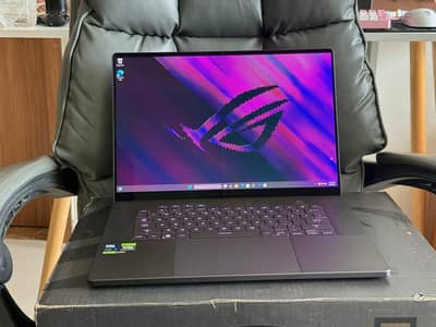 ASUS ROG Zephyrus G16 – RTX 4090, i9-185H, 32GB, 2TB SSD