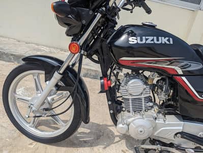 Suzuki 110 for sale document clear 03313091788 my WhatsApp number