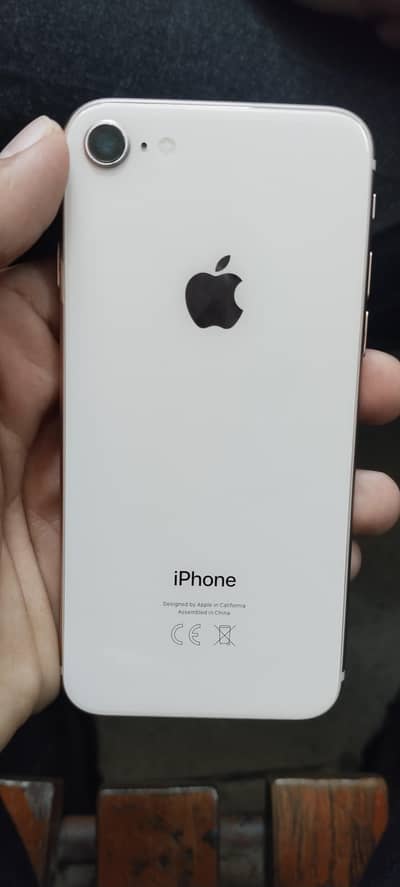 I phone 8  service pr ha 64 gb