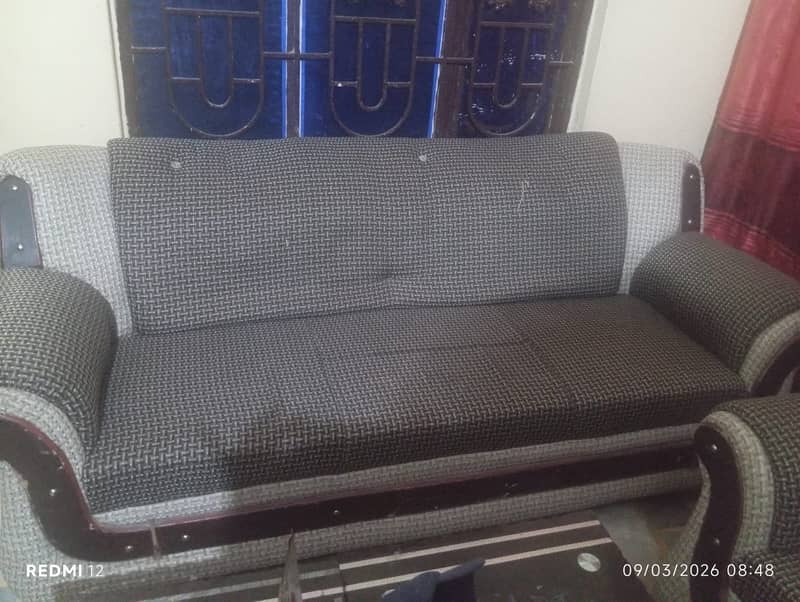 Complete sofa set 0