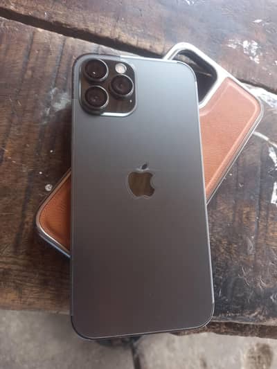 12 Pro max 10/9.5 condition