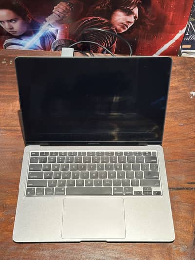 M1 MacBook Air Fully Working, Broken Screen