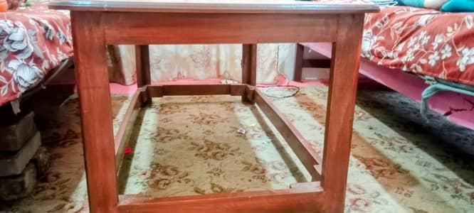 for sale table universal.