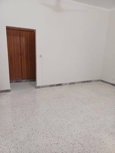 10 Marla SD House For sale In Beautiful Askari 10