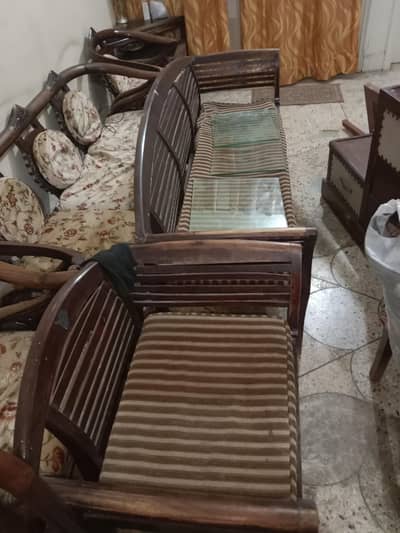 3 seet plus 1 set set