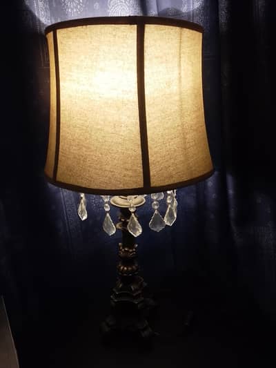pair of lamps