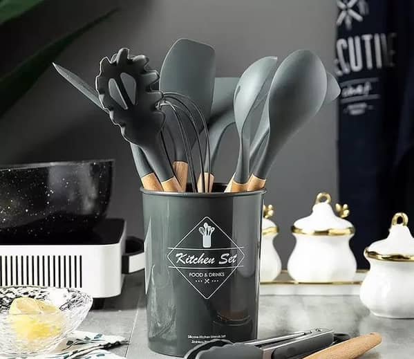 Unique Gadgets 12-Piece Silicone Kitchen Utensil Set with Wooden Handles - Heat Resistant, Non-Toxic Spatula, Turner, Tongs, Spoon, Brush, and Whisk for Nonstick Cookware