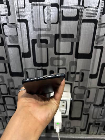 I phone 7plus pta approved