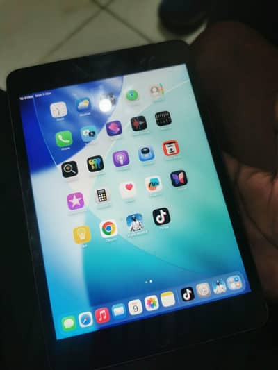 I pad mini 5 good condition zero fault