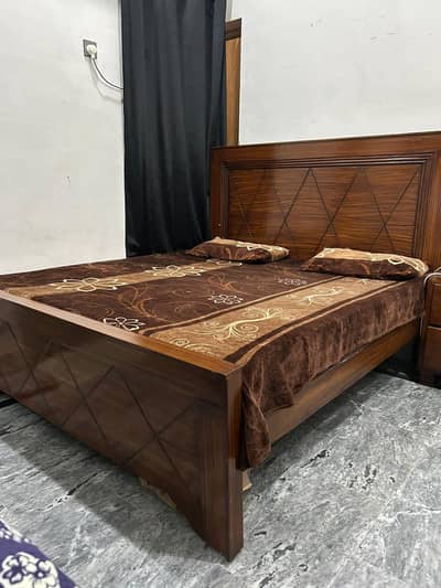 Bed Room Set For Sell 2 Month Used