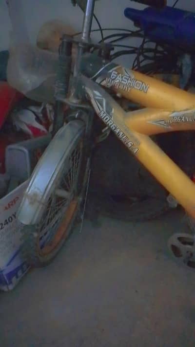 second hand bicycle condition 10/4