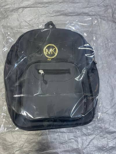 SHOULDER BAGS AVAILABLE