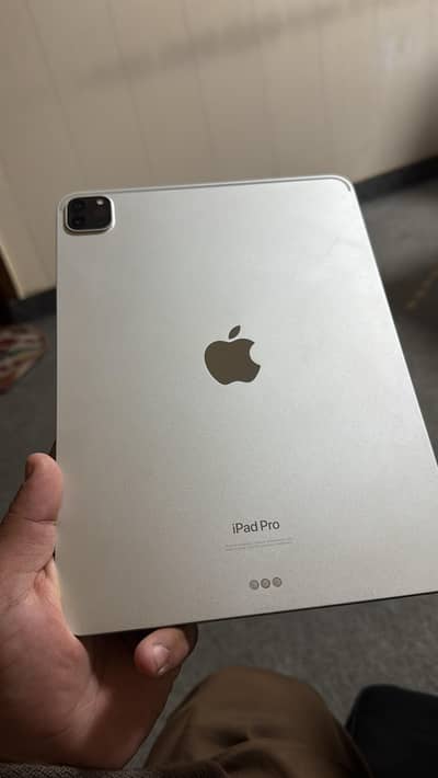iPad Pro M2 | 128GB | 4th Gen | Like New | 2022 | Urgent Sale