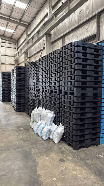 wooden pallets/ plastic pallets/ industrial pallets for sale