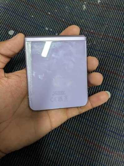 Samsung Galaxy z flip 3 5g