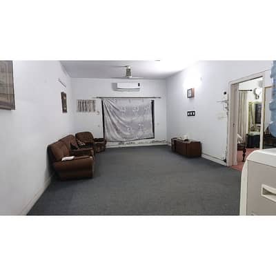 1 Kanal Old (60*90 )Used House For Sale