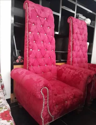 2 long sofas 10/10 condition