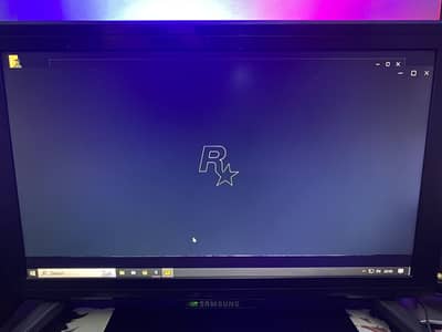 Selling 2 monitors