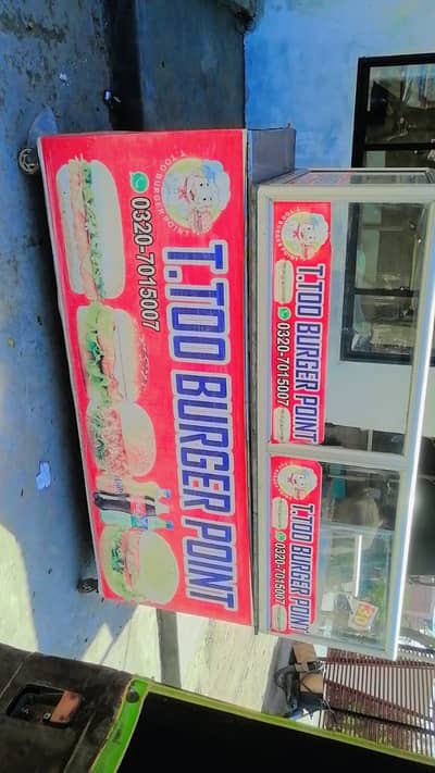 burger shawarma counter