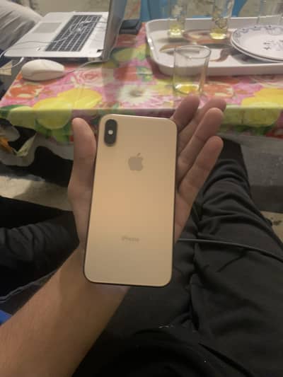 Iphone xs factory unlock