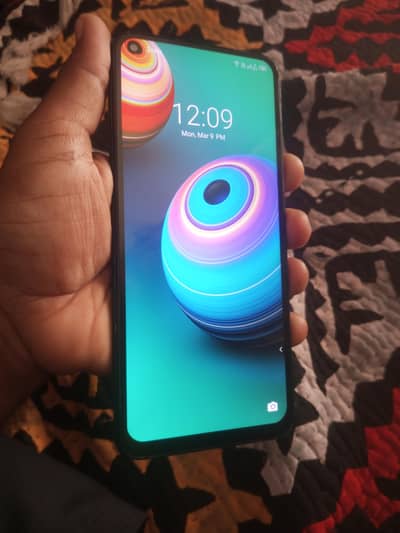 Infinix Note 7:  6/128