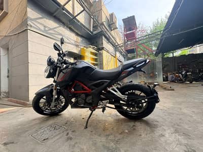 Benelli 251S Model 2022 - Benelli In Bike - Excellent Condition