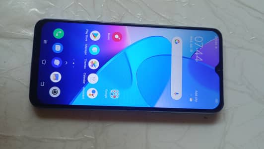 vivo y20 sky blue color what app number 03228994131