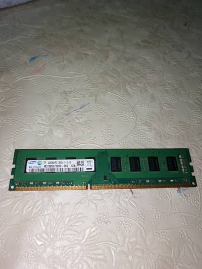 4 gb ddr3 original Samsung Ram 03413012400