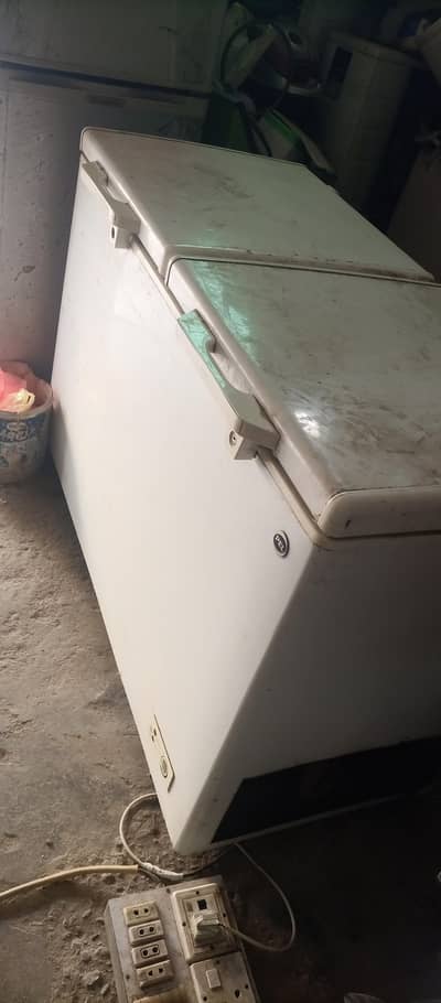 PEL Double Door Freezer  | Powerful Cooling & Energy Efficient