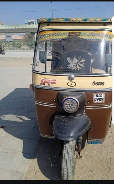 engine okay hi battery okay hi condition normal Tyre new documents