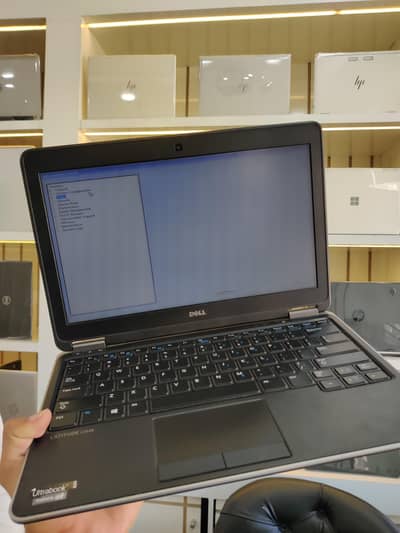 Dell latitude 7240 i5/4th generation
