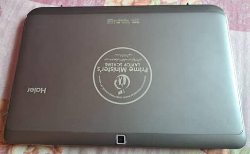 Haier Y11B Chromebook