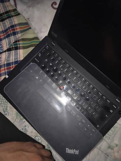 Lenovo L480 Thinkpad core i5 8th generation 4gb ram 128gb memory