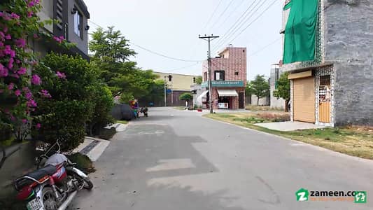 1 Marla Corner Main Commercial Plot On GT Road