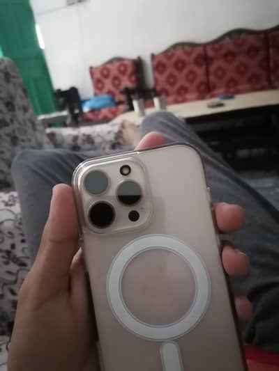 Iphone 16 pro max jv