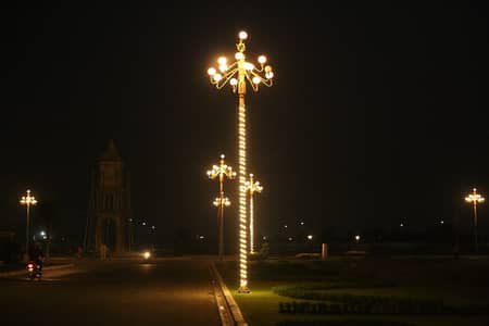 2.5 Corner Hot Plot Near GT Road & Jallo Morr