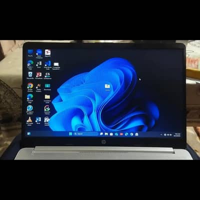 Hp core i3 12th gen,