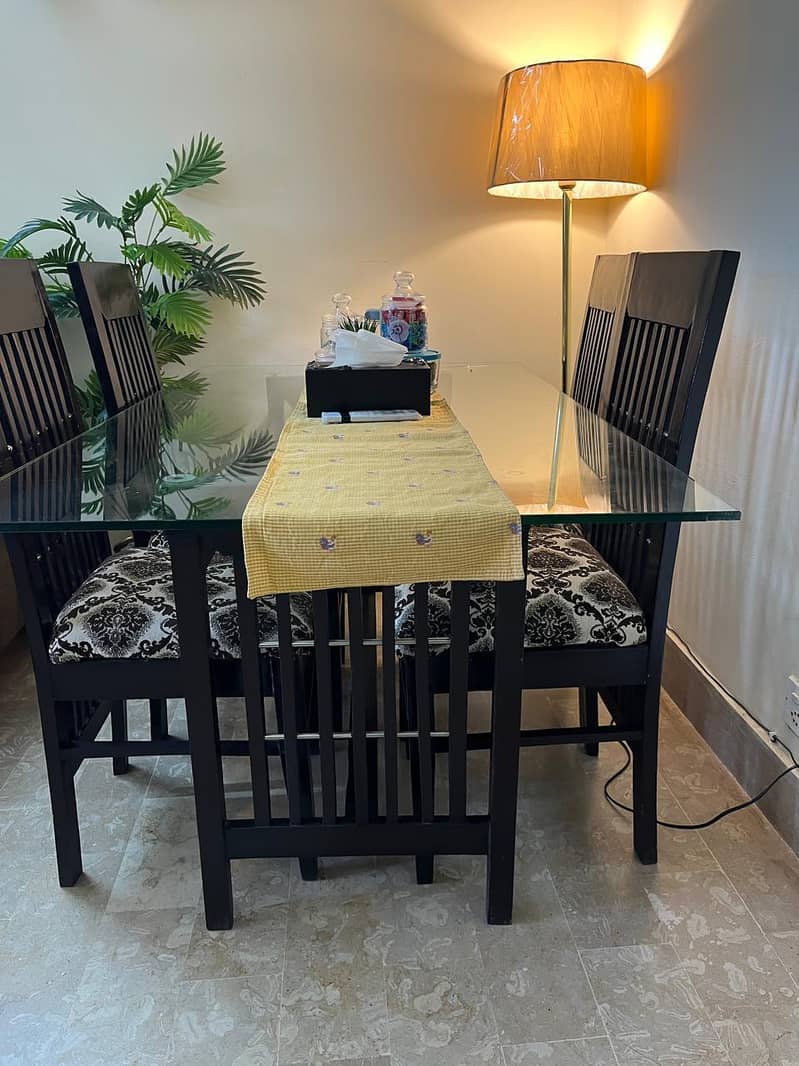 6 seater dining table 2