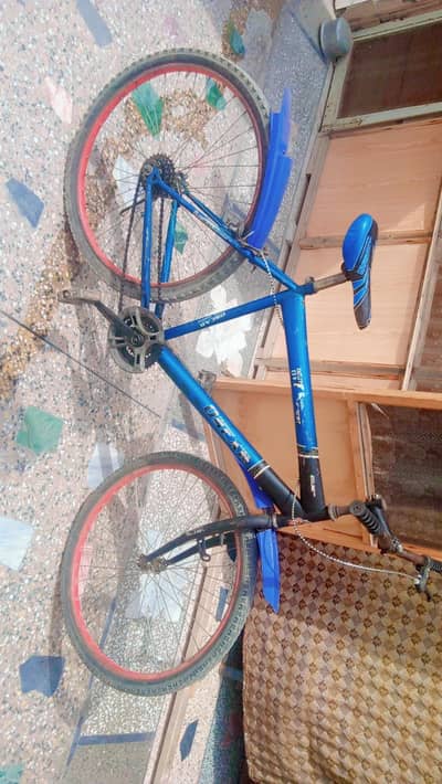 Sports Bike in 10 by 10 condition