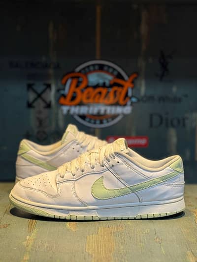 N*ke Dunk Low perfect condition 9.5  “ Honeydew”