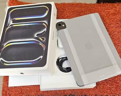 Apple iPad Pro M4 With Full Box 256GB