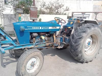 Tractor ford 4600