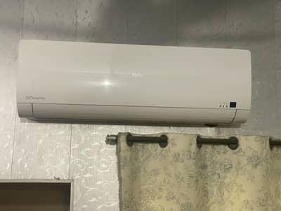 Haier 1.5 ton inverter AC is for sale