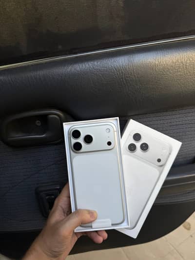 17 pro max 256Gb silver non pta