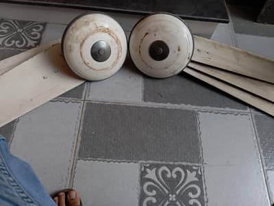 2X Pak Fans for sale, no fault, 99.9% copper.