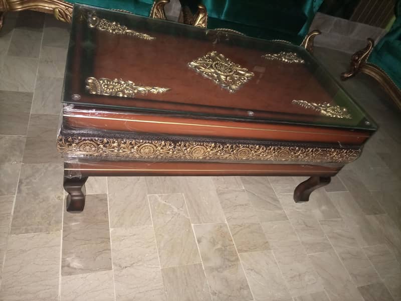 centre  table 0