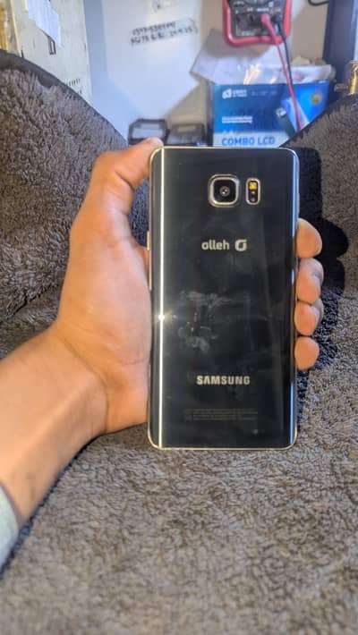 exchange possible?Samsung Galaxy note 5 all parts ""panel not working