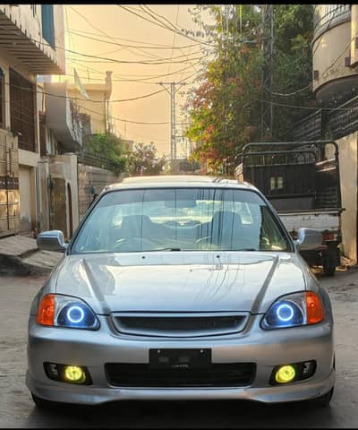 Honda Civic Oriel 1999