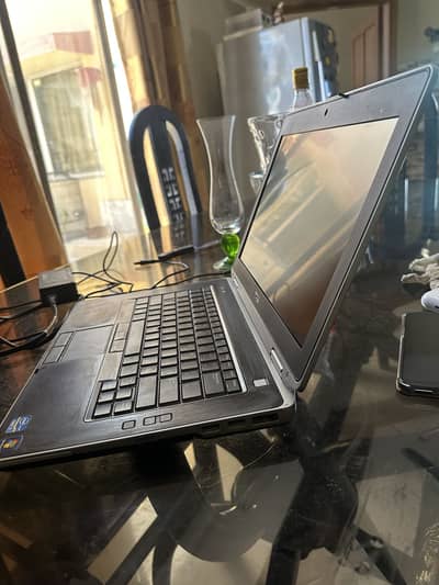 DELL LATITUDE corei7-3 generation